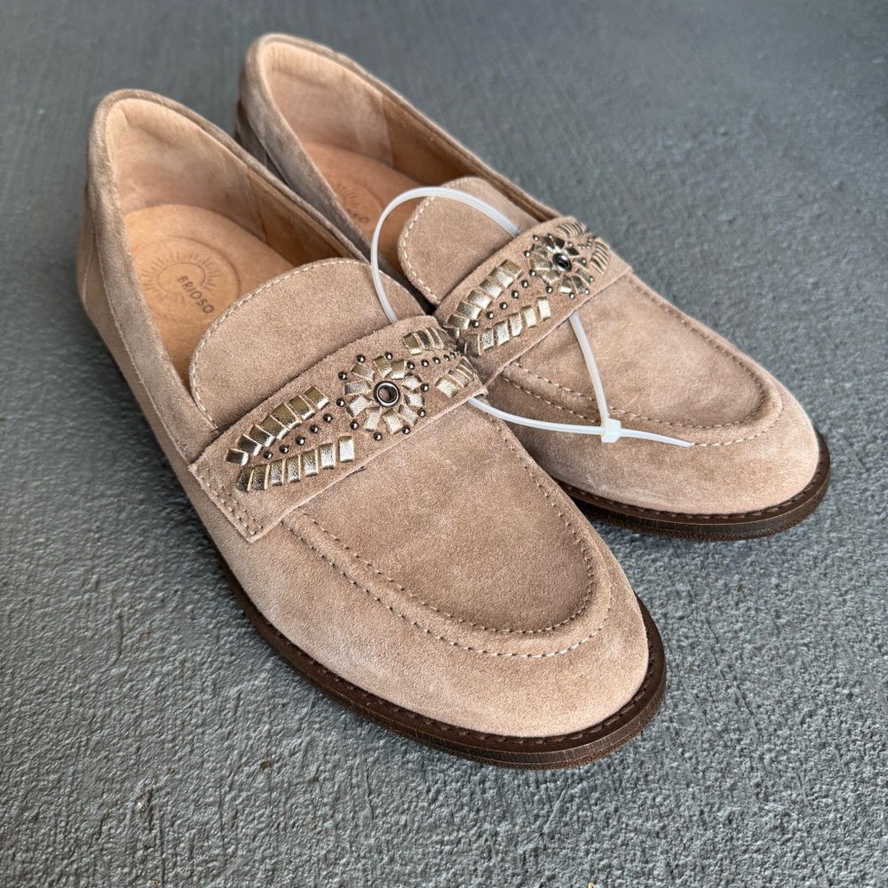 Brioso Frisco Tan Taupe Suede Loafers Sz 7.5 Slip on Shoe Embellished Trim NWOB